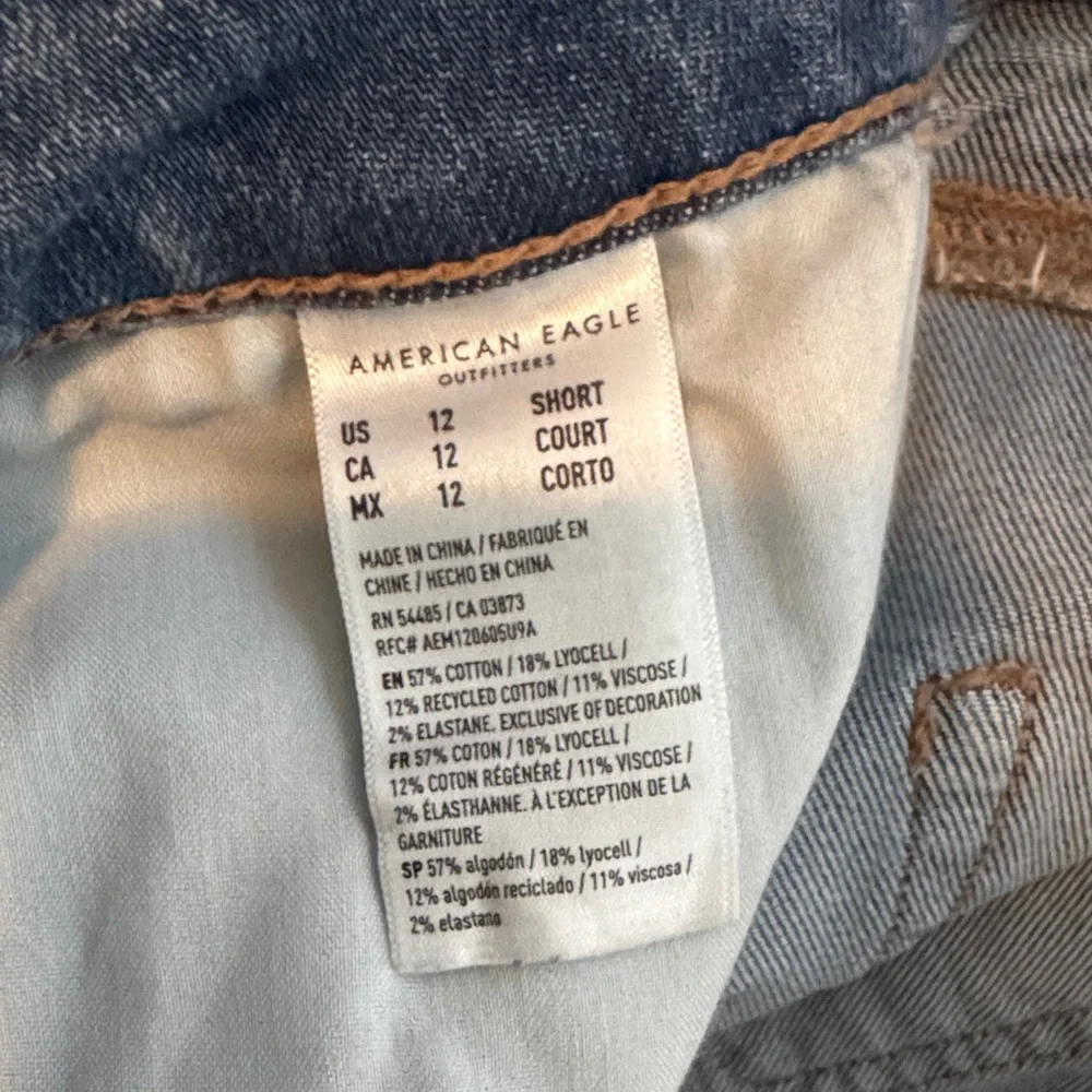 American Eagle High Rise Cargo wide Leg Women's Jeans - Picture 5 of 7